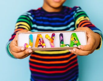 Personalized Name Crayon Gift Set, Coloring Activity for Kids, Custom Name Rainbow Crayons, Children's Birthday Gift Boy or Girl