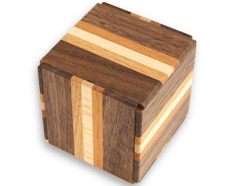 Japanese Puzzle Box Karakuri New Secret Box III, Box 3, Wood Puzzle Box, Wooden Brain Teaser, Trick Box, IQ Logic Teaser, Japan Box