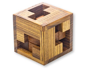 The Insider Wood Puzzle from Pelikan Puzzles is wooden IQ Logic Puzzle, Brain Teaser, Puzzle Master, Burr Puzzle