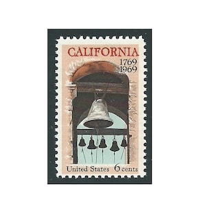 Paquete de 10 sellos. 200.º aniversario de la Colonia de California, 6 centavos. Sellos postales antiguos de EE. UU. sin usar. Big Sur, San Francisco, campanas de iglesia.