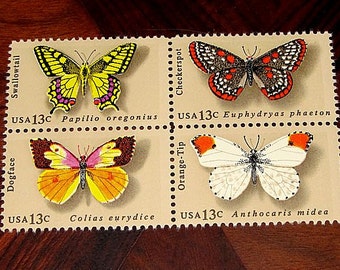 50 francobolli a farfalla.. Francobolli vintage NON UTILIZZATI.. 4 diverse farfalle in primo piano. Regali di giardinaggio, Giardini di farfalle, Regali per la mamma