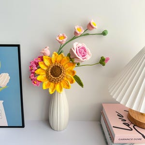 Crochet Flowers Bouquet, Sunflower bouquet, Home Decor, Finished Product, Gifts for mother, Anniversary, Birthday, Girlfriend, Friend
