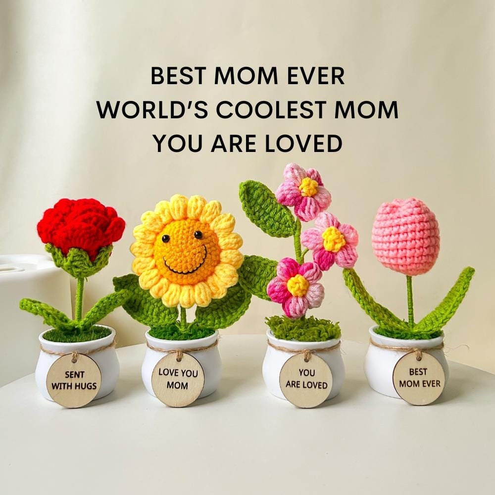 Mom Gift Box - Gifts for Mom from Kids, Son, or Daughter |  Holiday Gift for Bonus Mom, Step Mom |  Mother's Day, Birthday Gifts for Her