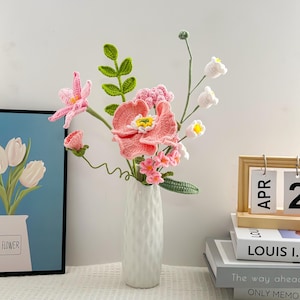 Häkelblumenstrauß, Tulpe, Lilie, Wohnkultur, fertiges Produkt, Geschenke für Mutter, Jahrestag, Geburtstag, Freundin, Freund