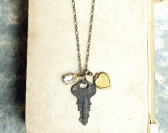 Old Key Necklace, Locket Necklace, Long Chain, Lockets, Key Jewelry, Long Layering Necklace