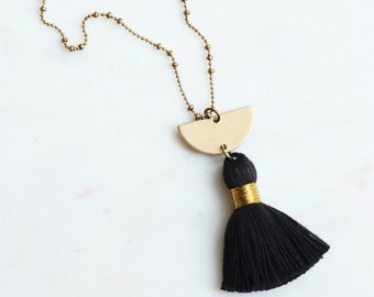 Tassel Necklace Black, Long Tassel Necklace, Boho Tassel Necklace, Tassel Necklace Long chain, Long Necklace, Semicircle Necklace, Geometric