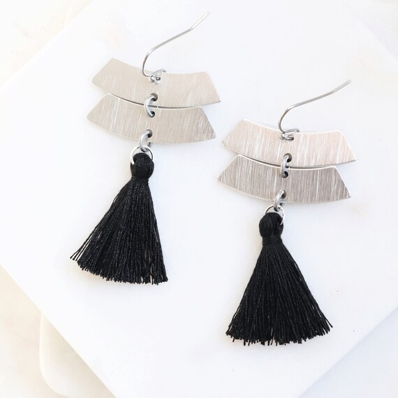 Black tassel drop earrings outlet