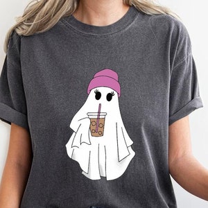 Comfort Colors® Сute Ghost Coffee Shirt, Сute Little Ghost Iced Coffee t-shirt, Boo Ghost Shirt, Ghost Coffee Shirt, Halloween Coffee Lovers