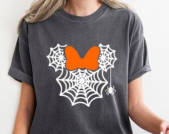 Minnie Halloween-shirt, Disney Halloween-shirt, Halloween-shirt, Disneyland-shirt, Mickey Halloween, Trick Or Treat-shirt, Trick Or Treat