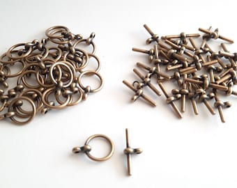 Toggle Clasp Antique Brass Plated 34 pieces 19 mm Toggle Bar 10 mm Circle