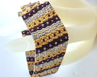 Crochet Ribbons Beaded Bracelet 7", Handmade, Delica Beads, Peyote Pattern. Gold, Silver and Bronze