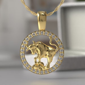 Naszyjnik z oksydowanego srebra z monetą Taurus Bull, złoty naszyjnik z symbolem zodiaku Taurus, spersonalizowany wisiorek ze znakiem zodiaku Taurus, prezent na dzień matki