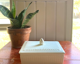 RARE 1940s Wedgwood Edme Ceramic Cigarette Trinket Candy Box