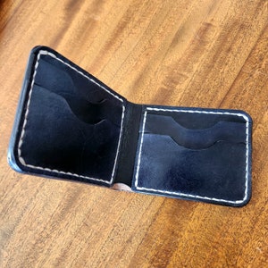 Men's Handmade Leather Wallet In coal black, Full Grain Vegetable Tanned Leather, Hand-Stitched Bi-Fold Wallet, Gifts For Him