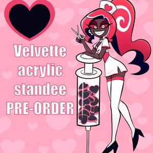 Może przedstawiać: Ilustracja postaci z kreskówki w mundurze pielęgniarki, trzymającej nożyczki i opierającej się o dużą strzykawkę wypełnioną przedmiotami w kształcie serca. Obrazek zawiera tekst "Velvette acrylic standee PRE-ORDER" na różowym tle z sercami.