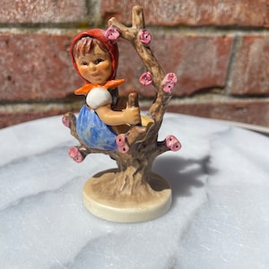 Geobel Hummel Apple Tree Girl