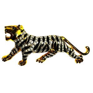 Vtg Figural Bengal Tiger Brooch Rhinestones Stripes Gold-Tone Green Eye Cat Kitten