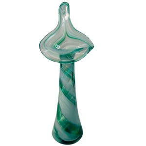Vtg Handblown Art Glass Vase Jack In the Pulpit Unique Swirl Design Green 8.5&quot;