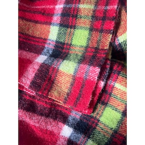 Plaid Tartan Wool Fleece Blanket Throw Fabric 70 x 64&quot; Red & Green