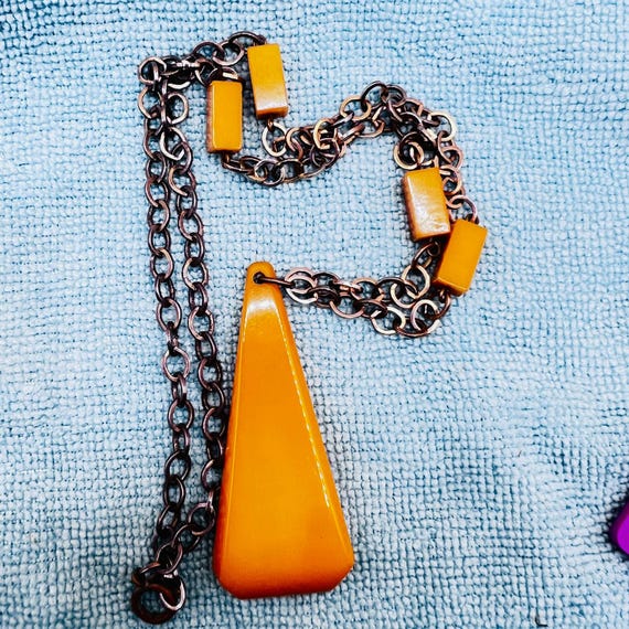 Art Deco Chunky Lucite Butterscotch Necklace Geometric 24"