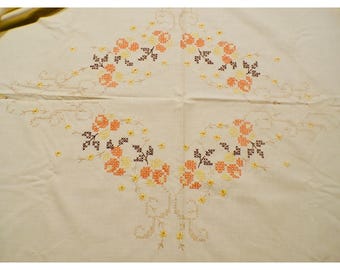 From Sweden＊Vintage linen Cloth・* Cross Stitch Linen Tablecloth: Yellow Floral Embroidery