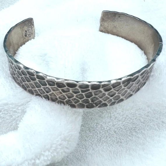 Silpada Sterling Silver Cuff Bracelet Hammered B0851 35g Sz 7