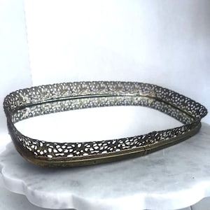 Vtg Oval Mirrored Vanity Tray Gold-tone Ornate Filigree Hollywood Regency 12X8&quot;