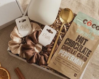 Bridesmaid Proposal Gift Box | Luxury Hot Chocolate Set | 'Will You Be My Bridesmaid?' | Canadian