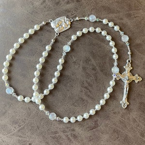 Rosary, white rosary, Catholic rosary, bridal gift, baptism gift, christening gift, first communion gift, confirmation gift, personalized