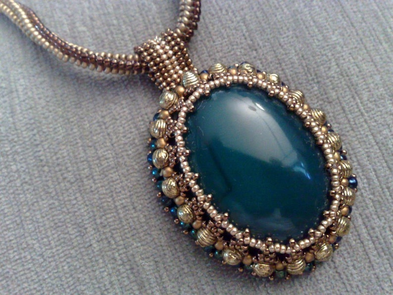 Beaded necklace Tutorial agate pendant image 3