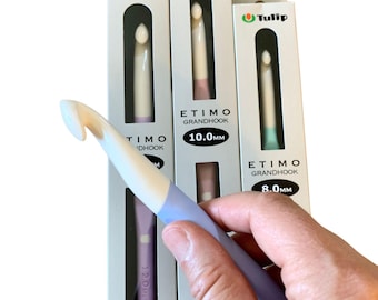 Tulip ETIMO GrandHook Large Crochet Hook with Cushion Grip single hook