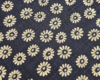 Sevenberry Daisies Japanese cotton fabric 88223-28 navy blue beige