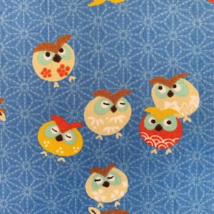 Cute Owls フクロウ 梟  Japanese cotton fabric Y-3060-28C light blue