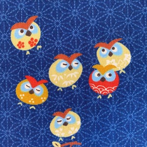 Cute Owls フクロウ 梟  Japanese cotton fabric Y-3060-28D blue