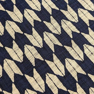 Sevenberry Yagasuri Arrows Japanese cotton fabric 88223-27 navy blue beige
