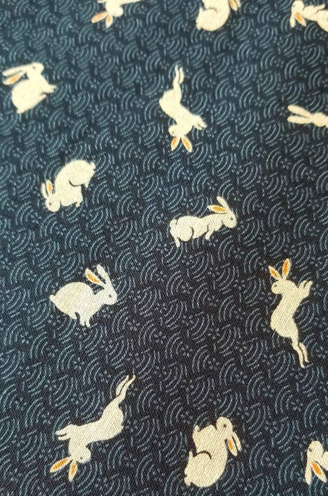 ハッピーベリー　1207 Sevenberry Bunnies and Waves Japanese Cotton Fabric 88227-4