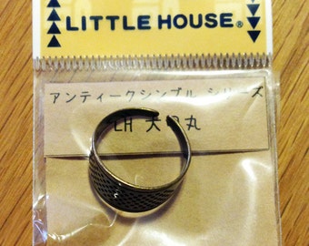 Little House Japanese Knuckle Ring Thimble