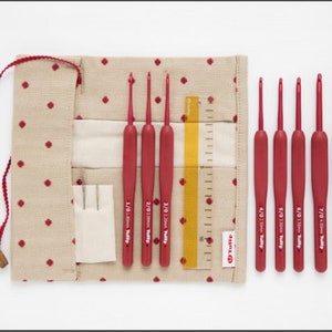 Tulip ETIMO Red Cushion Grip Crochet Hook Set TED-001e