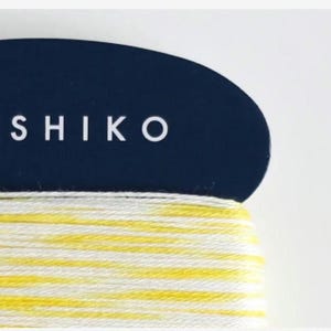 Daruma #303 VARIEGATED sunshine yellow and daisy white Japanese Cotton SASHIKO thread 40 meter skein 20/4