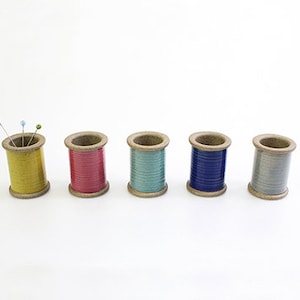 Cohana Japanese magnetic spool - choose your color