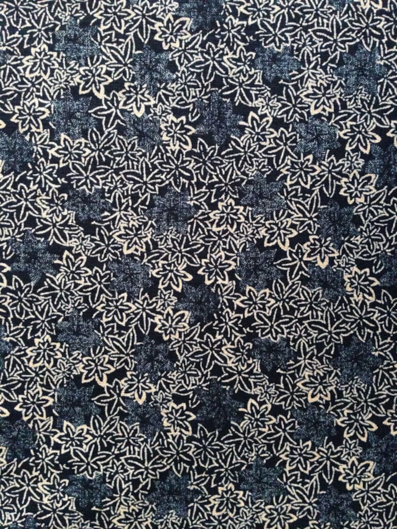 Sevenberry Maple Leaf Momiji Japanese cotton fabric 88223-2 navy blue beige image 3