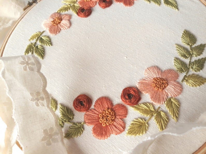 floral embroidered flowers Customizable embroidery art for making a ring bearer or a personalized gift