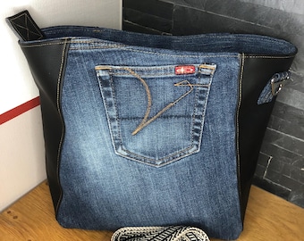 Sac bandoulière, sac en denim et cuir, sac femme unique confectionné à partir de jeans recyclés et orné de motifs géométriques.