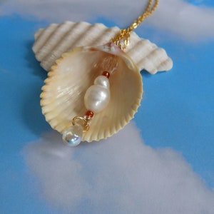 Sunset Seashell Necklace