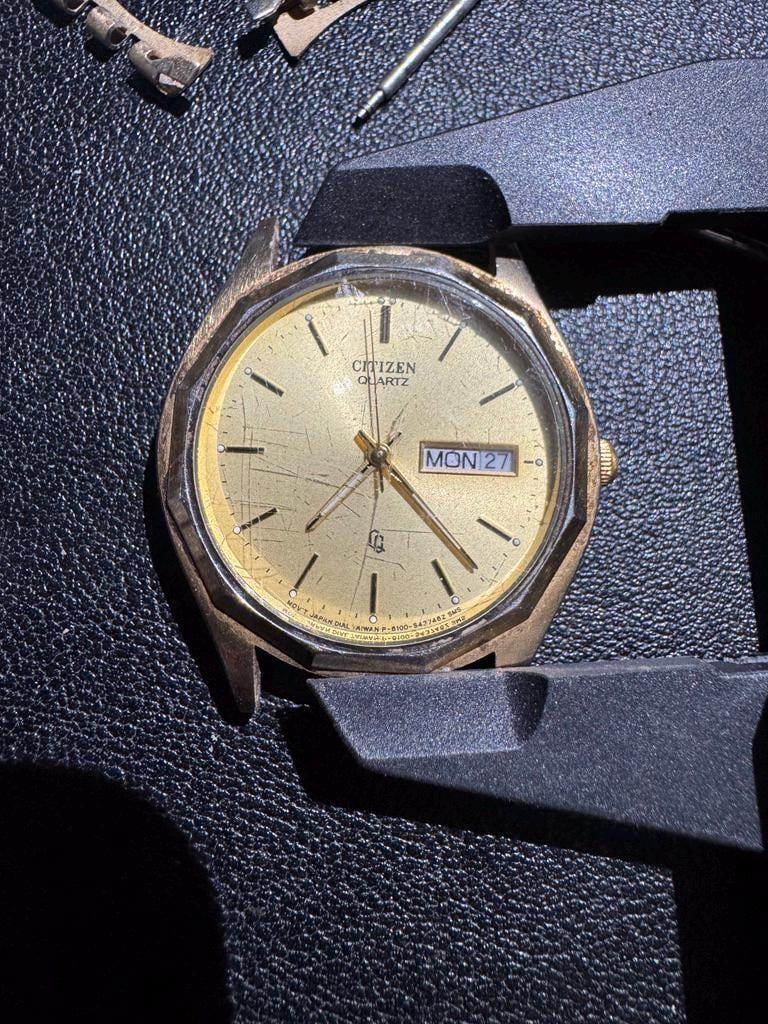 ff366 CITIZEN 6100-s96401 ゴールド デイデイト メンズ Citizen 6100 Men's Quartz watch gold tone case band day date