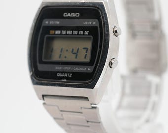 Vintage 1970s Casio 31QS-12 Digital Watch - All Stainless Steel - Casio Band