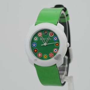 Vintage 1990s United Colors of Benetton Watch 34mm Green White Intl Flags Runs Vintage United Colors Benetton by Bulova Silver Map Vintage  main image 3