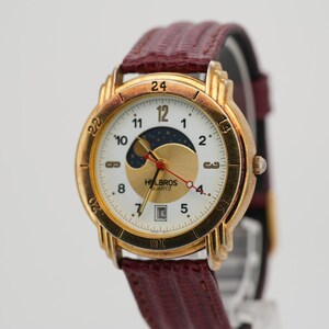 Works VTG Womens Helbros Gold Tone Quartz Big Dial 32mm Japan Running Fit 6.25in Helbros Women main image 4