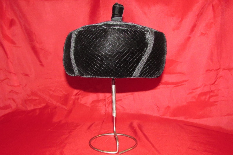 RECENTLY REDUCED Louise Pill Box Hat 1950/'s Union Made Black Velvet Pill Box Hat with Netting