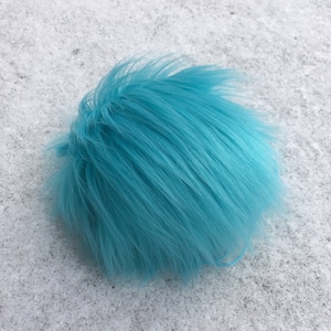 Luxury Sea Faux Fur Pom Pom